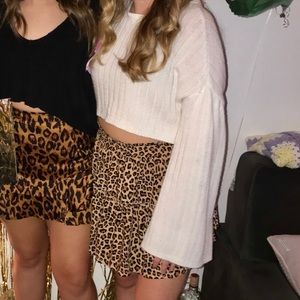 Vestique Cheetah Print Flowy Skirt